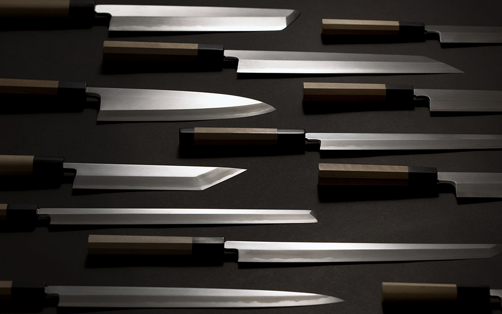 KAMA-ASA, a shop where you can find the perfect kitchen knives for you