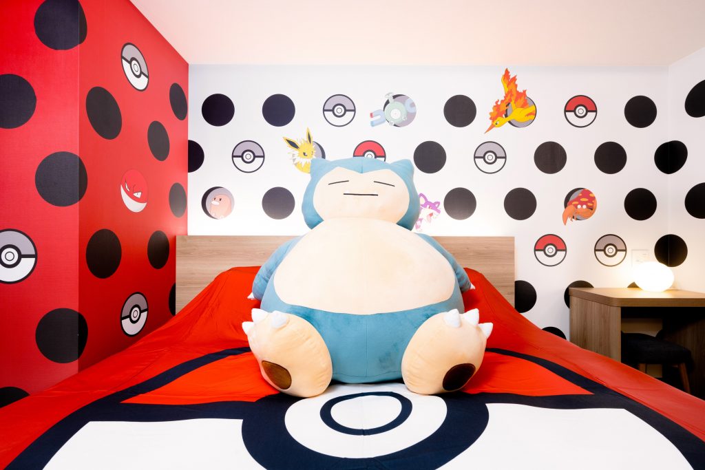 Pokémon all over the room! If you’ve come all the way to Japan, enjoy your Pokémon room!
