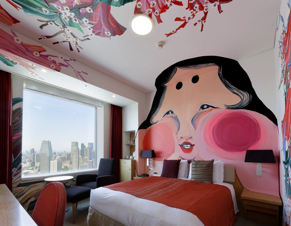 A luxurious journey to enrich your mind at the “Park Hotel Tokyo,” an art museum where you can stay overnight.