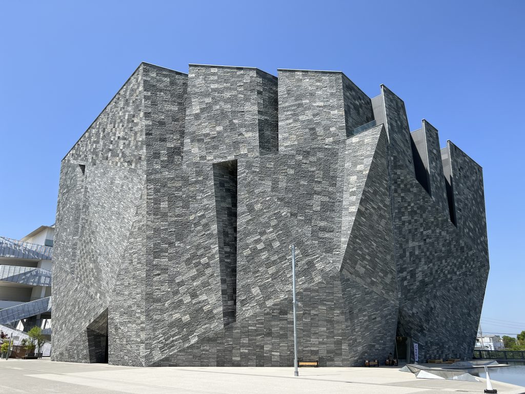 Kadokawa Culture Museum, a Library-art gallery-museum complex. It’s like a “Book Forest” that you should definitely stop by.